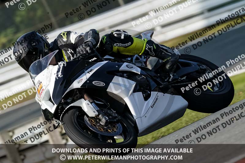 anglesey;brands hatch;cadwell park;croft;donington park;enduro digital images;event digital images;eventdigitalimages;mallory;no limits;oulton park;peter wileman photography;racing digital images;silverstone;snetterton;trackday digital images;trackday photos;vmcc banbury run;welsh 2 day enduro